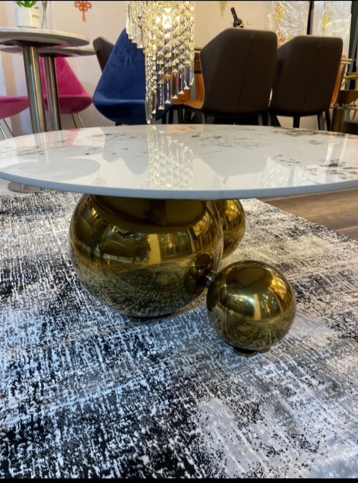 Bubble bottom single coffee table