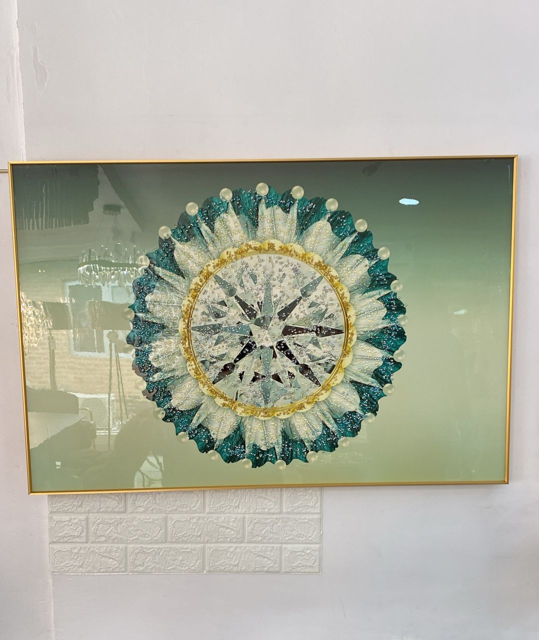 80 by 120cm crystal frame