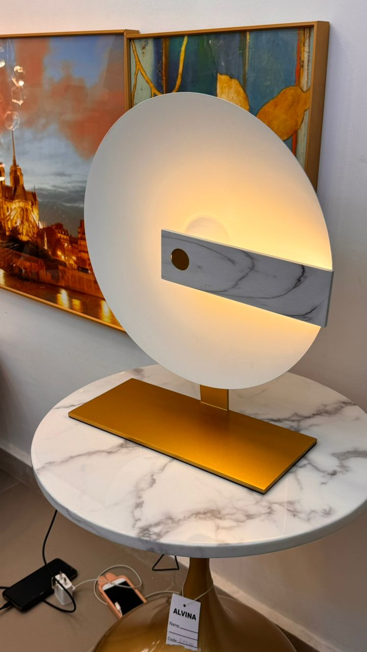 Table lamp