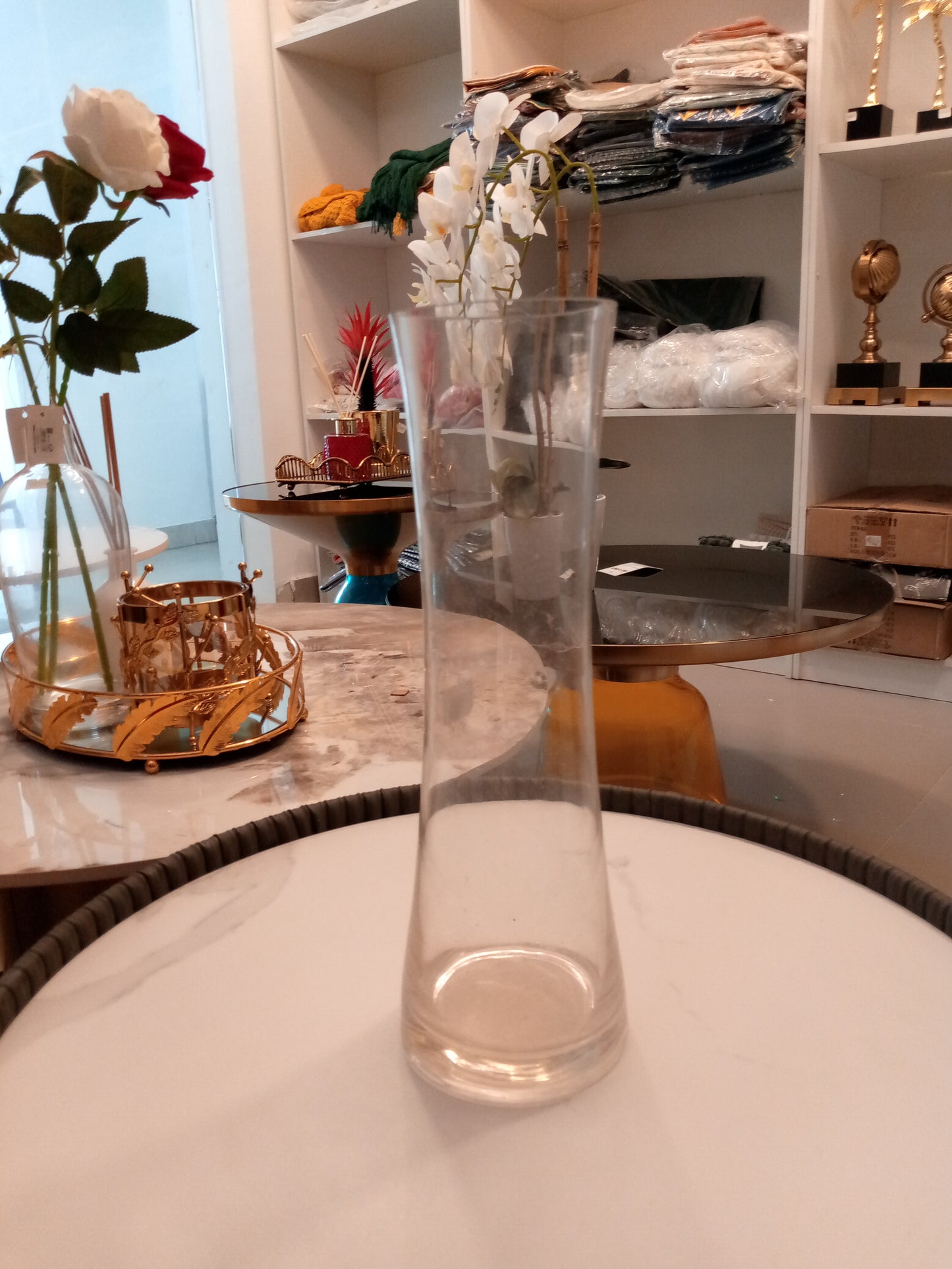 Transparent vase