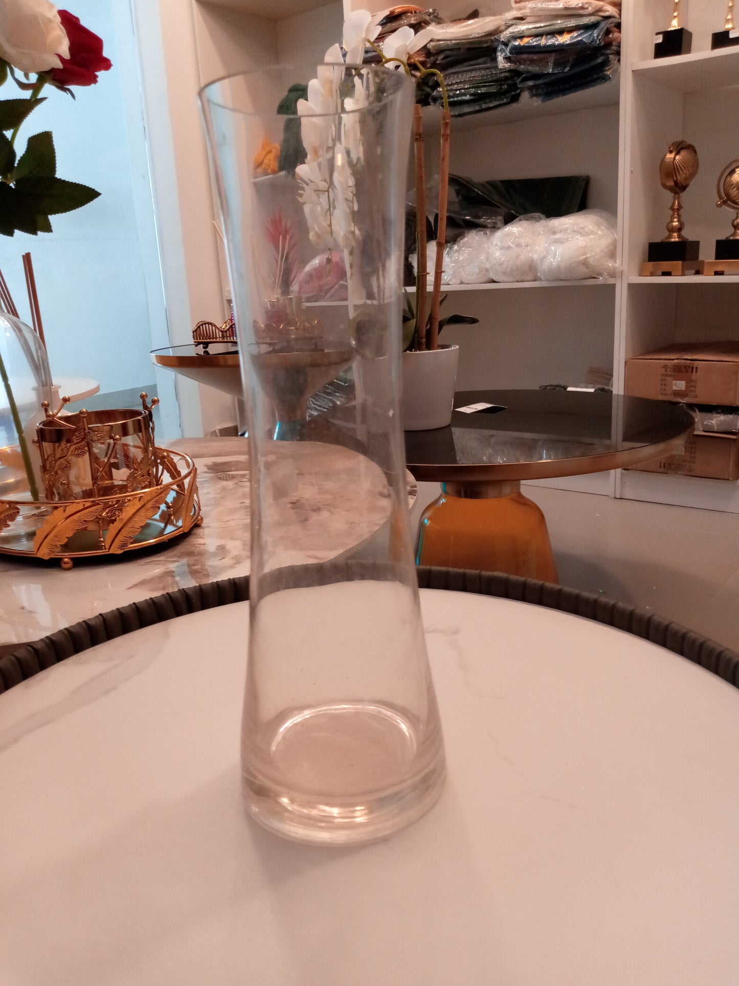 Transparent vase