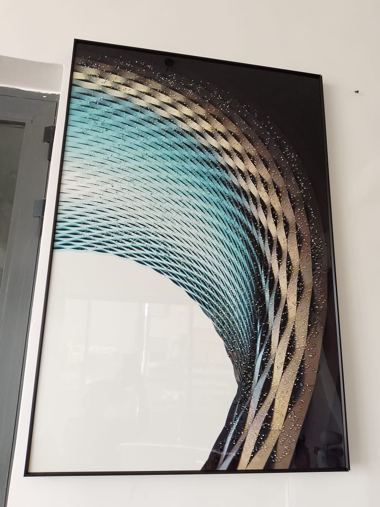 80 by 120cm crystal frame