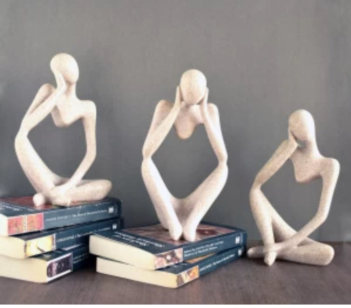 Abstract man figurines