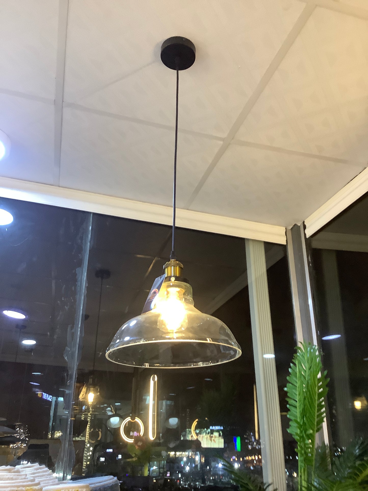 Glass pendant light