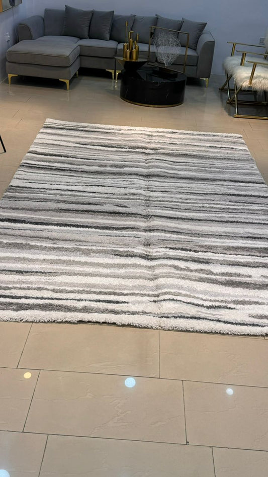 7 by 10ft Rug