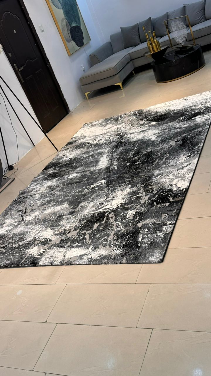 7 by 10ft Rug