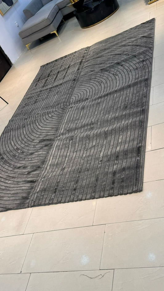 7 by 10ft Rug