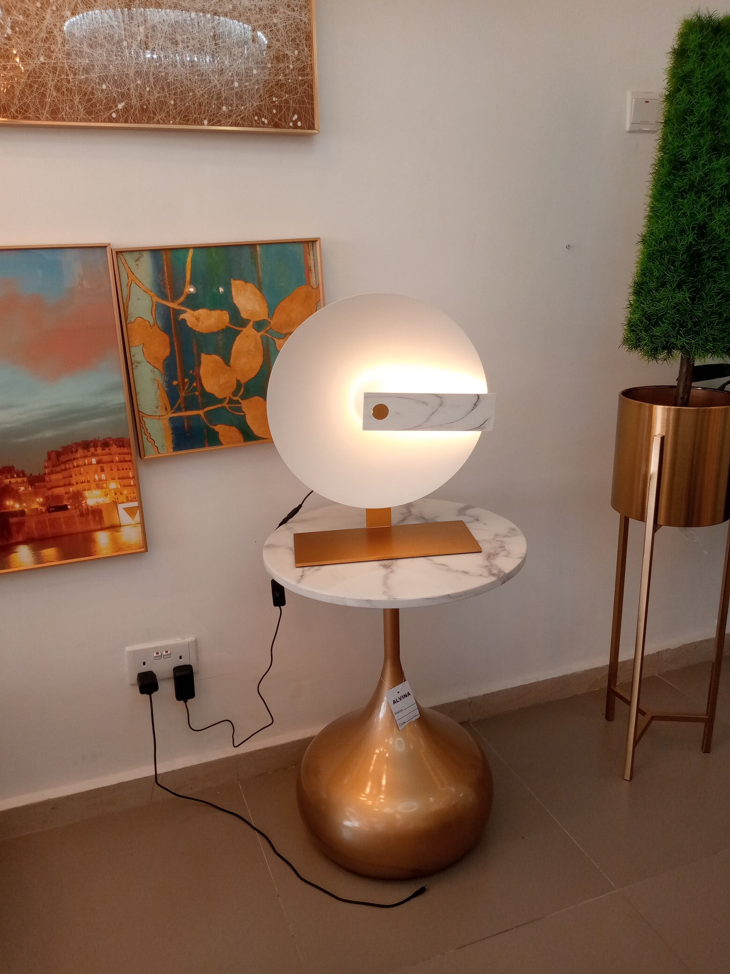 Table lamp