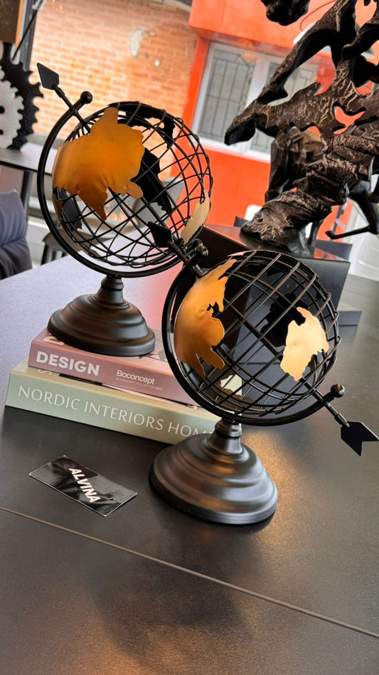 Metallic and plastic globe