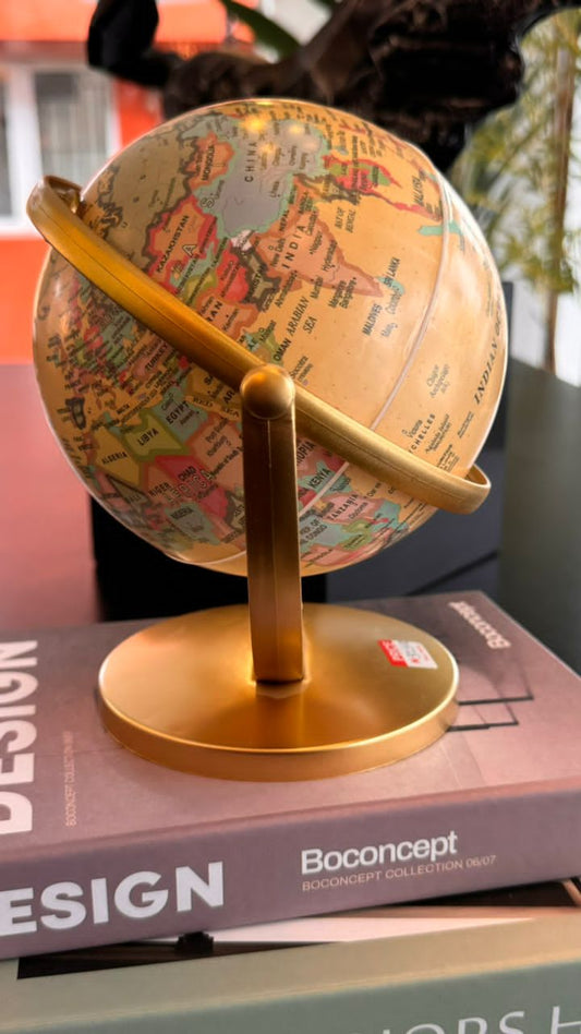 Globe decor